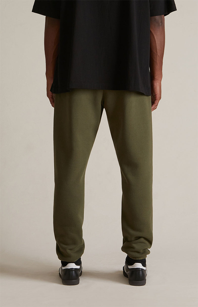 FLEECE ESSENTIAL SWEATPANT - MILITARY