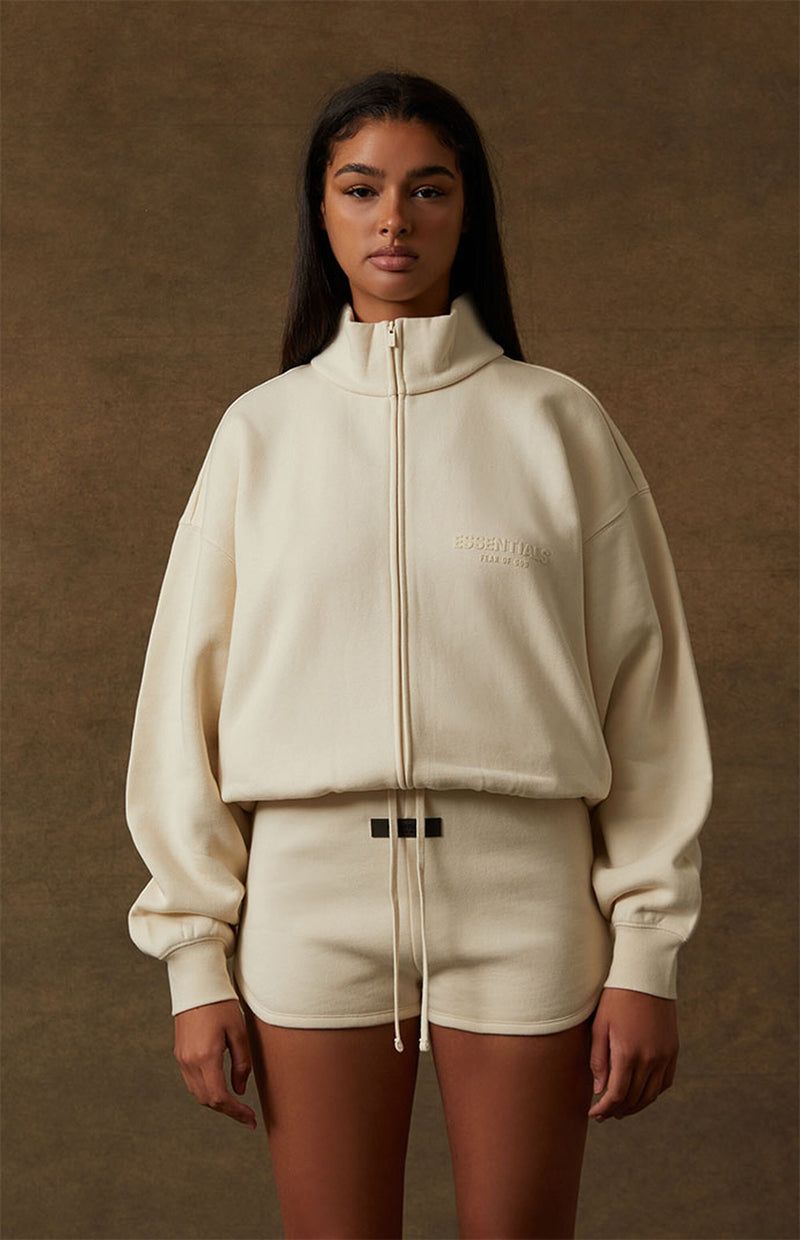 WOMEN-SHORT-EGG SHEL NC