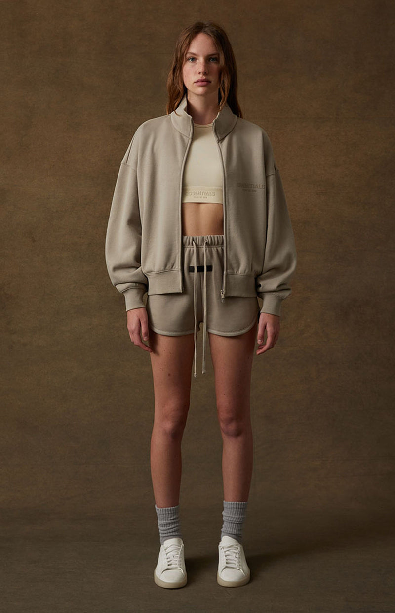 WOMEN-SHORT-SMOKE
