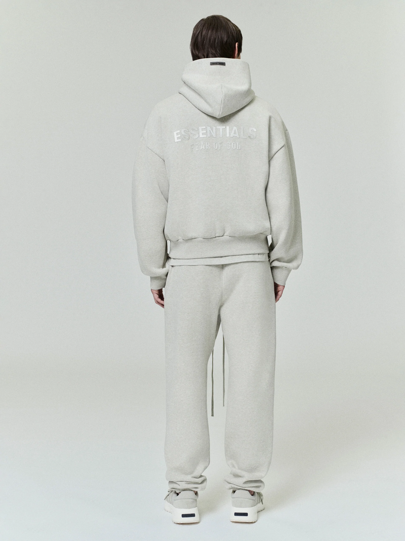 CLASSIC FIT FLEECE HOODIE - HEATHER STONE