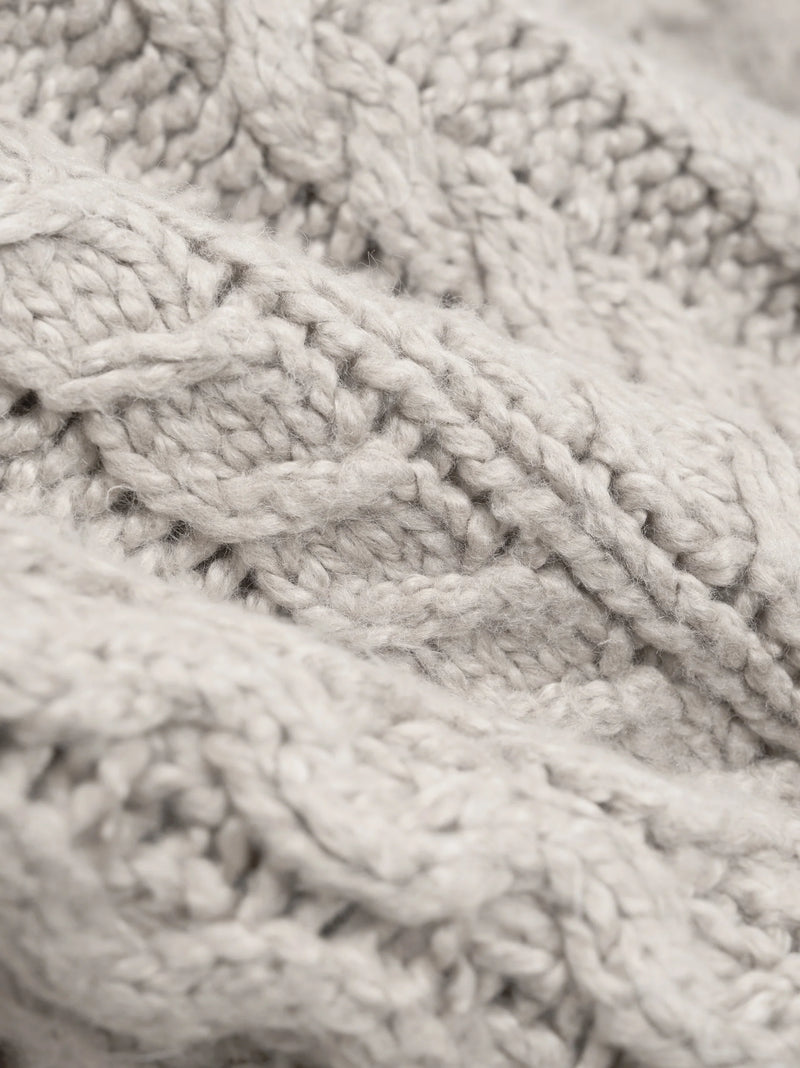 CABLE KNIT HOODIE SILVER CLOUD