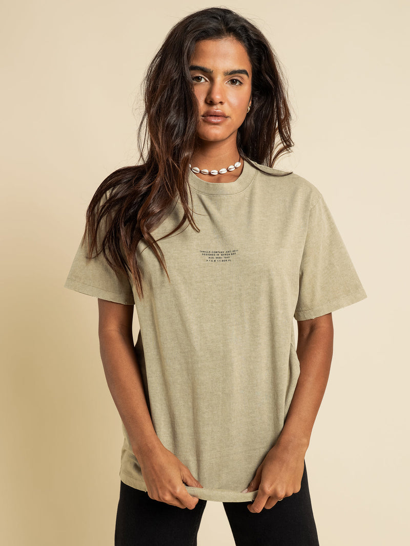 ESTABLISHED MERCH FIT TEE VINTAGE KHAKI