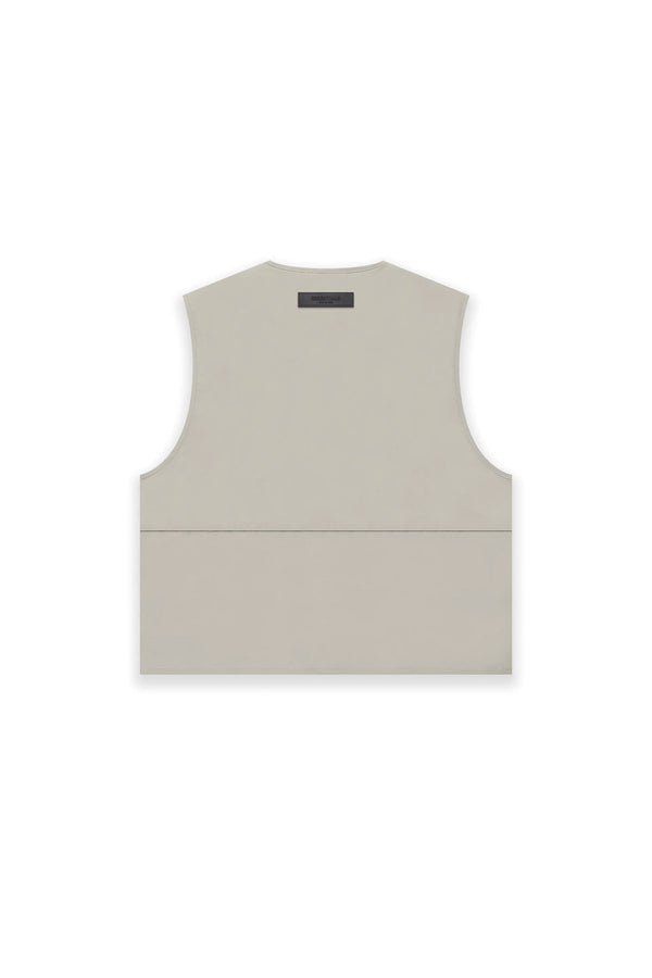 ESSENTIALS BARN VEST - SMOKE
