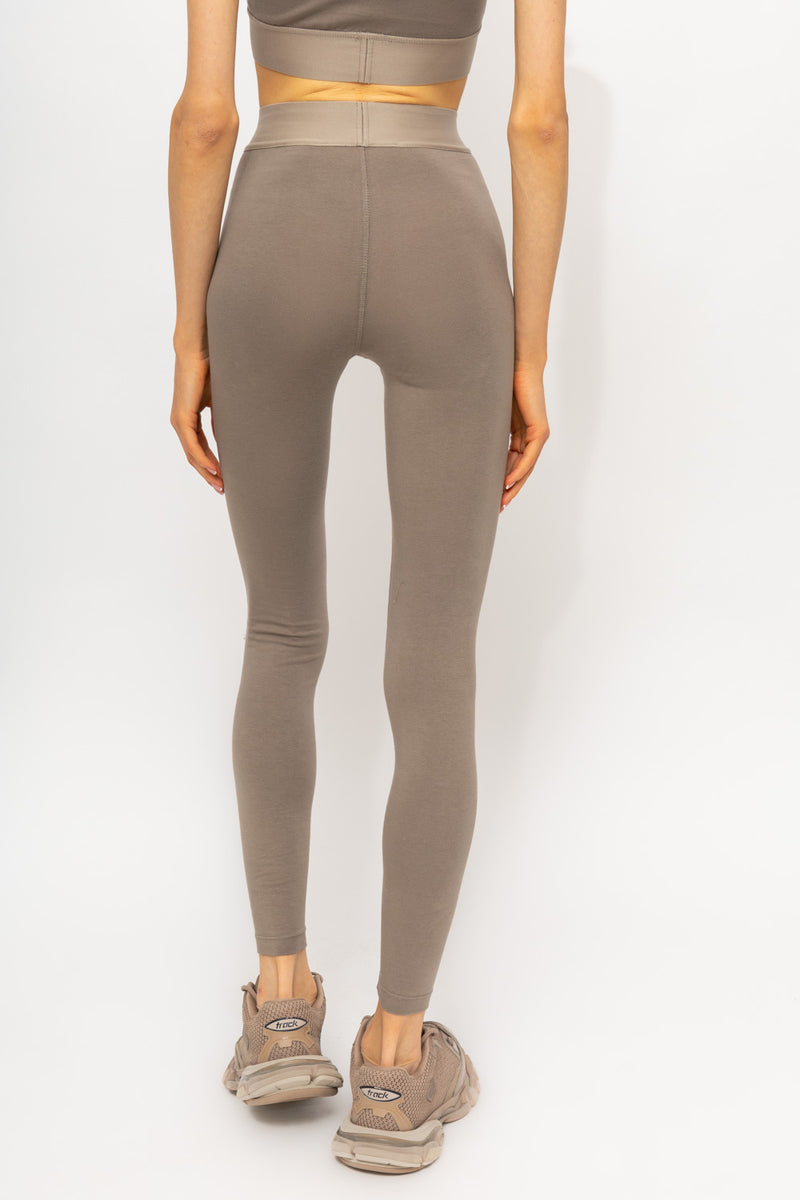 ESSENTIALS SPORT PANT TAUPE