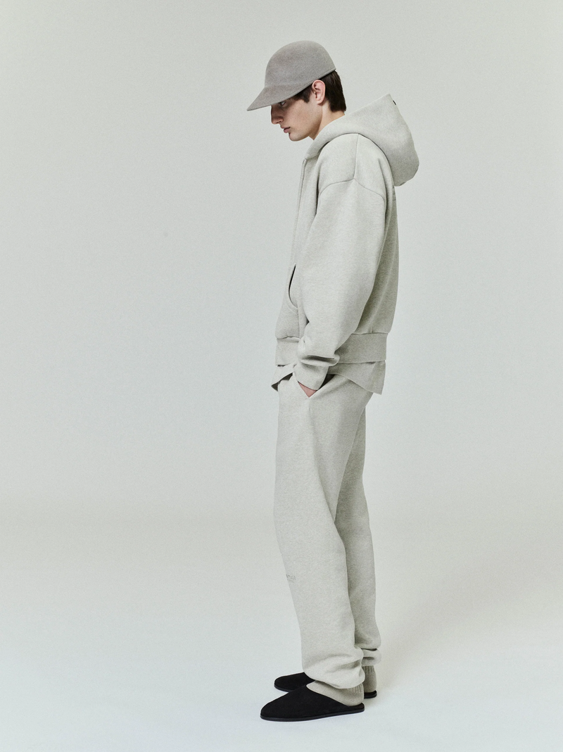 CLASSIC FIT FLEECE ZIP-UP HOODIE - HEATHER STONE