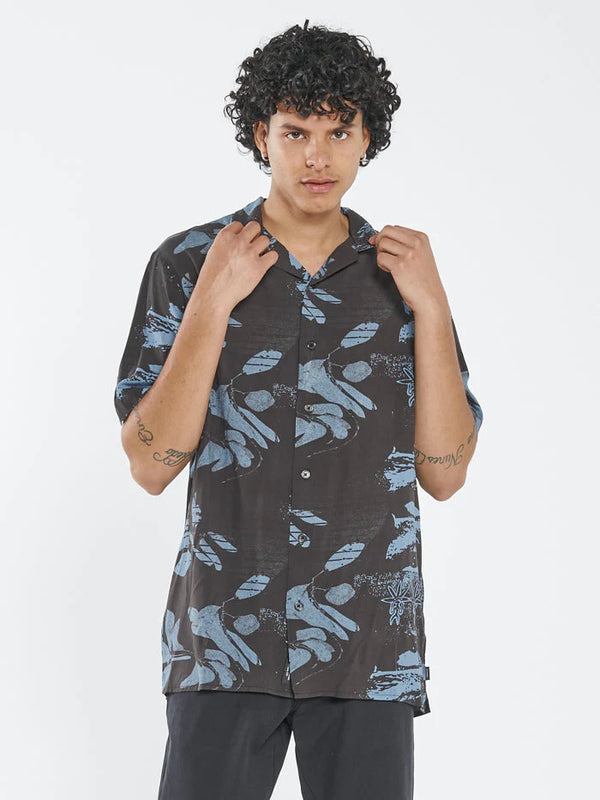 THRILLS MEN, THRILLS shirt, MENS CLOTHES, Sale Shirts, SALE, summer sale, Sale THRILLS, mens sale, Sale Men, THRILLS fashion, THRILLS for men, thrills clothes, Button down THRILLS shirt, men's collections, Shirt for men, men thrills clothes, Men's summer shirts, THRILLS shirts for men, button down shirts, oversize button down shirts, Men's button down shirt