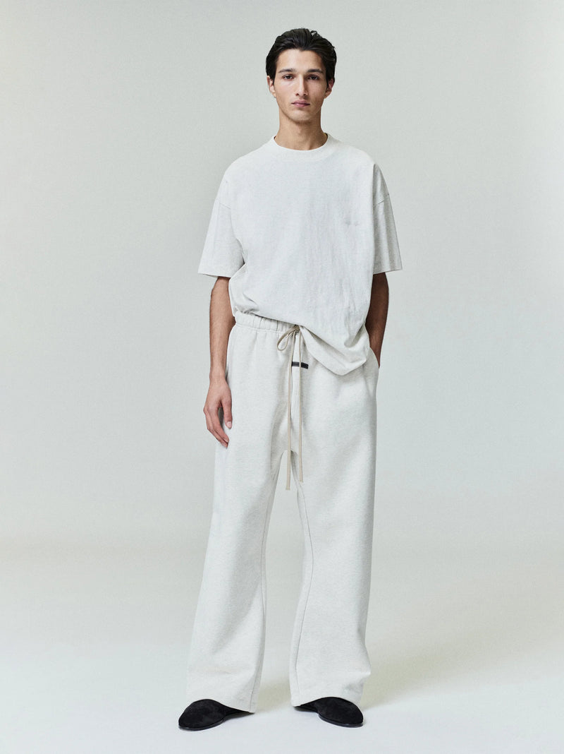 ESSENTIAL TEE - IVORY