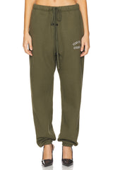 FLEECE ESSENTIAL SWEATPANT - MILITARY