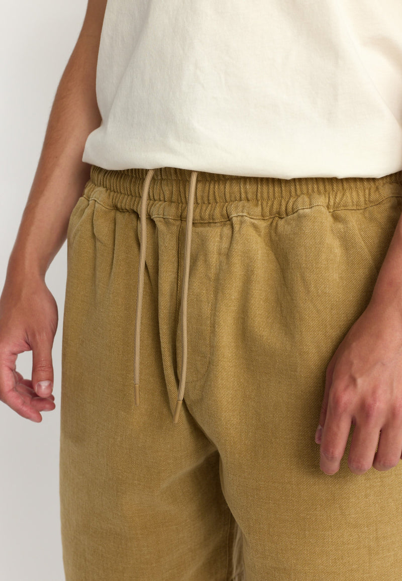 LONG CASUAL SHORTS LIGHT BROWN