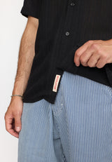 SHORT-SLEEVED CUBAN BLACK