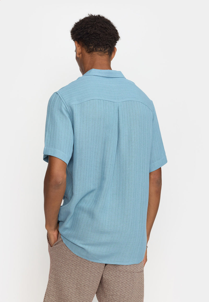 SHORT-SLEEVED CUBAN BLUE