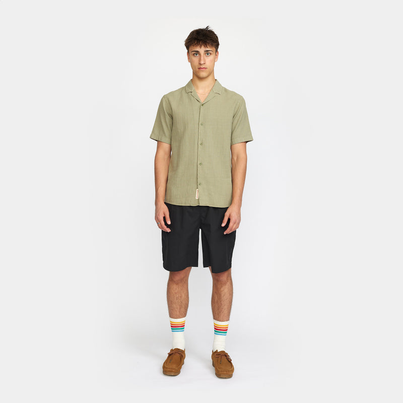 SHORT-SLEEVED CUBAN LIGHT GREEN