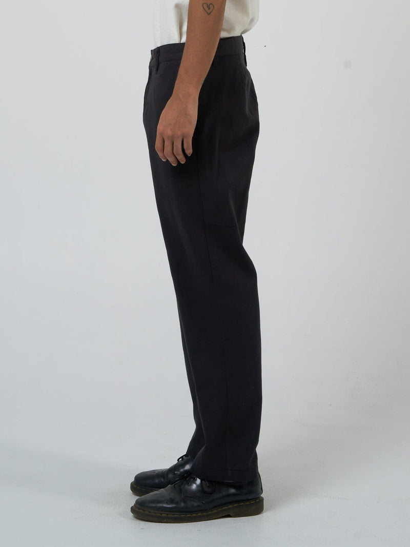 MINIMAL THRILLS WORKSHOP CHINO-MERCH BLACK