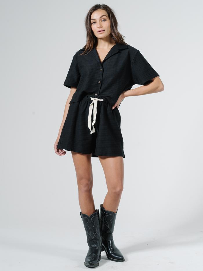 TERRY SHORT MERCH BLACK