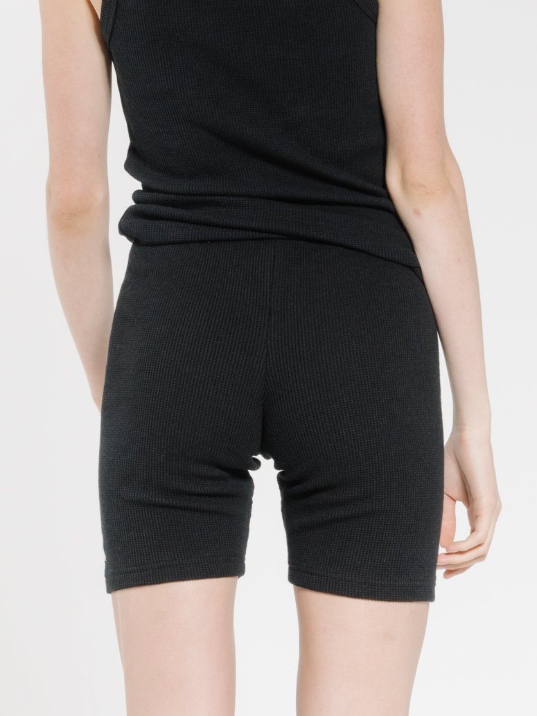 HIATUS BIKE SHORT MERCH BLACK