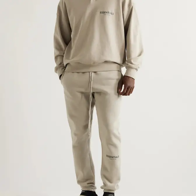 ESSENTIALS SWEATPANT STRING