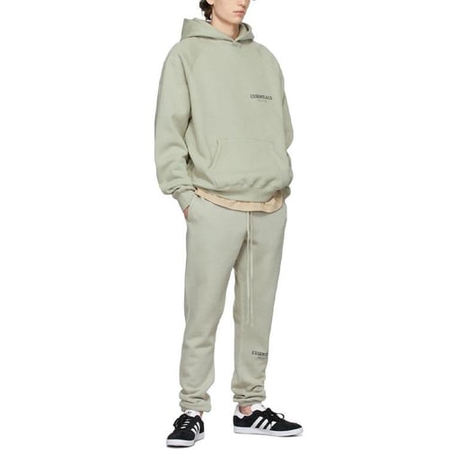 ESSENTIALS SWEATPANT PISTACHIO