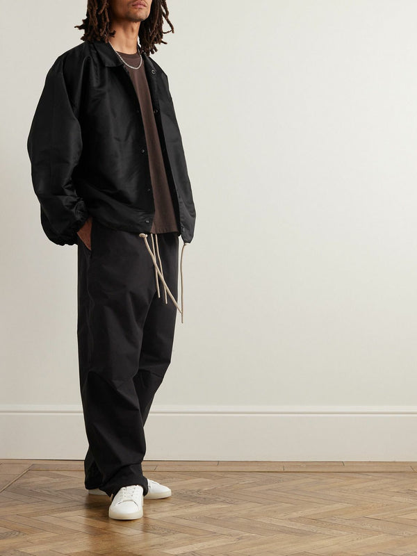 ESSENTIALS COACHES JACKET - BLACK CORE