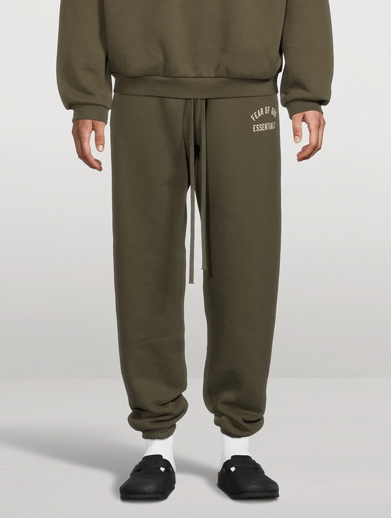 FLEECE ESSENTIAL SWEATPANT - MILITARY