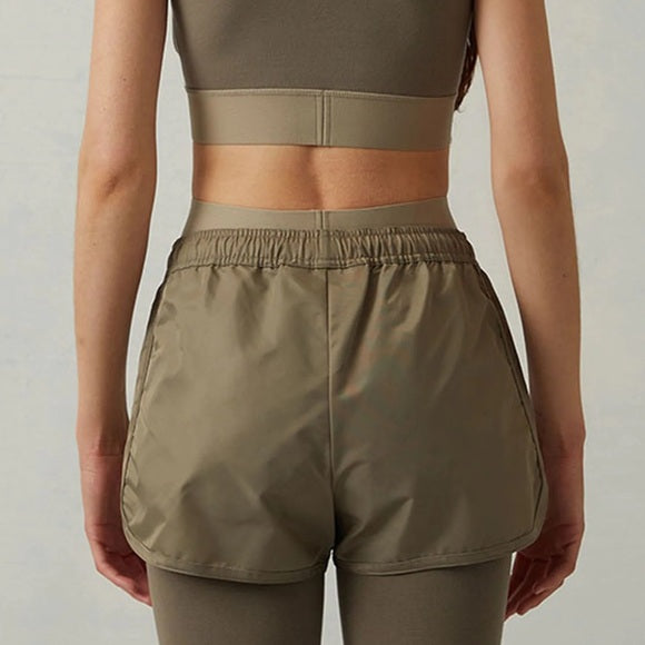 WOMEN RUNNING SHORT TAUPE